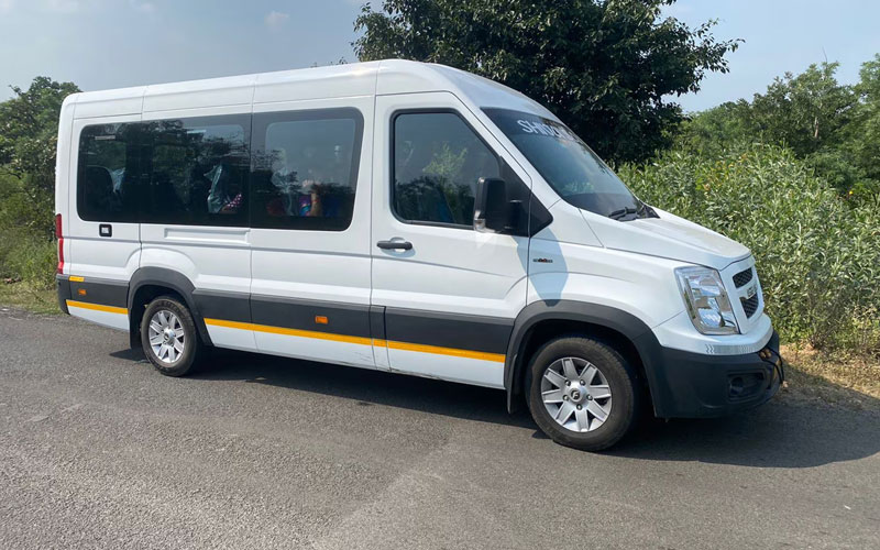 Force Urbania 10 Seater Van rajasthan